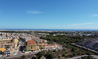 Obra nueva - Apartamento -
Las Filipinas