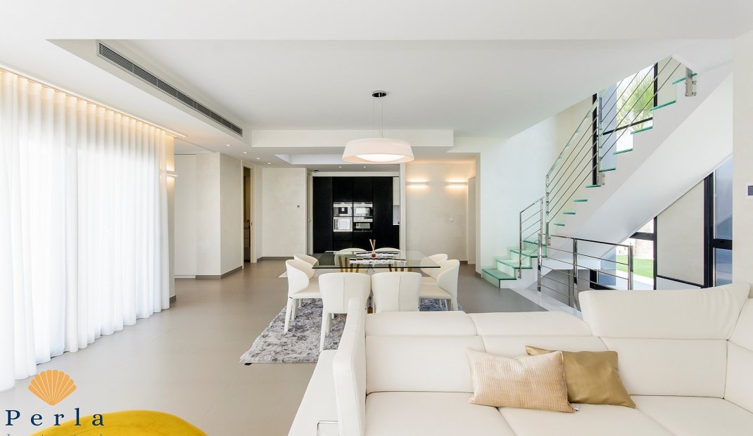 New Build - Villa -
Campoamor