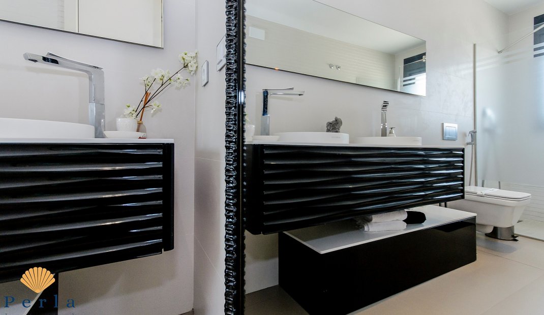 New Build - Villa -
Campoamor