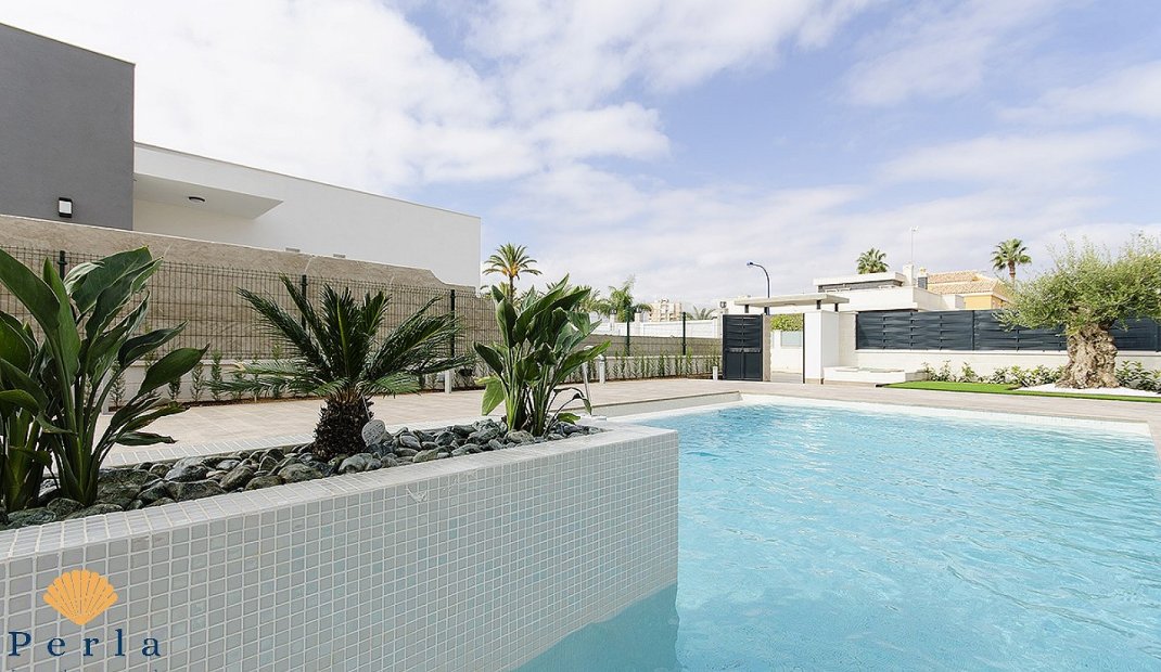 New Build - Villa -
Campoamor