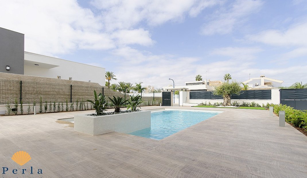 New Build - Villa -
Campoamor