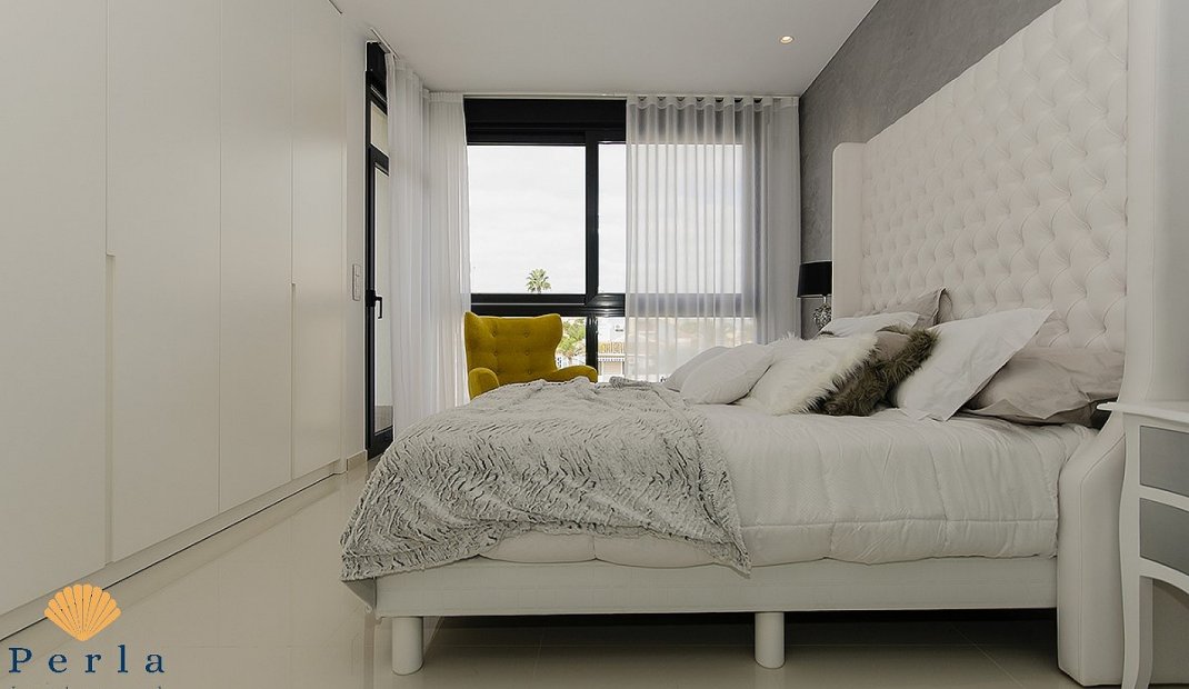 New Build - Villa -
Campoamor