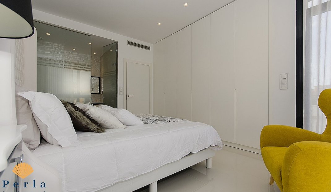 New Build - Villa -
Campoamor