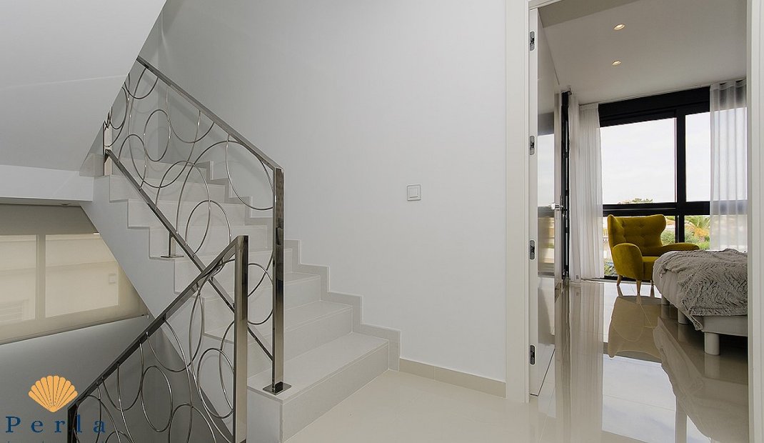 New Build - Villa -
Campoamor