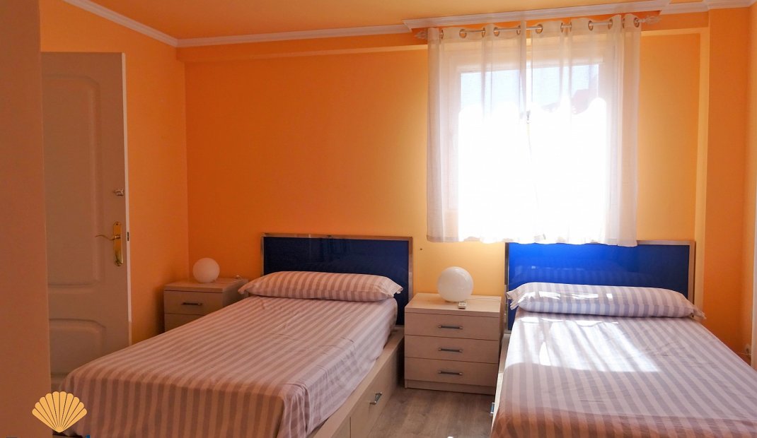 Nýbygging - Einbýlishús -
Orihuela Costa - Cabo Roig