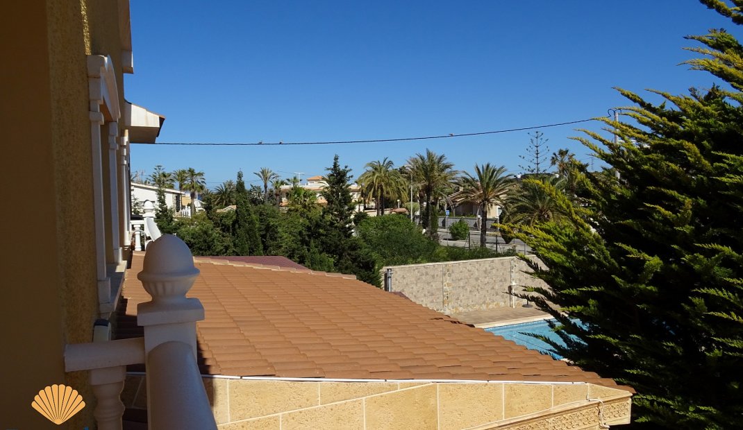 Nýbygging - Einbýlishús -
Orihuela Costa - Cabo Roig
