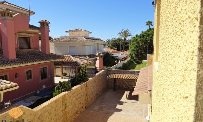 Nýbygging - Einbýlishús -
Orihuela Costa - Cabo Roig