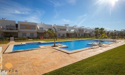 Obra nueva - Bungalow -
Vistabella Golf