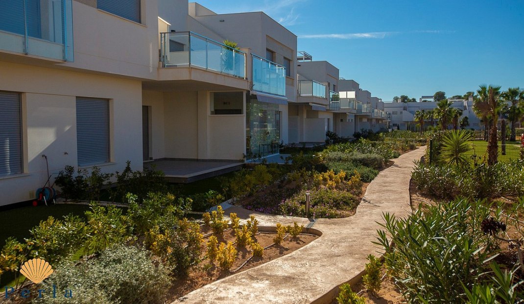 Obra nueva - Bungalow -
Vistabella Golf