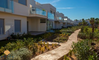 Obra nueva - Bungalow -
Vistabella Golf