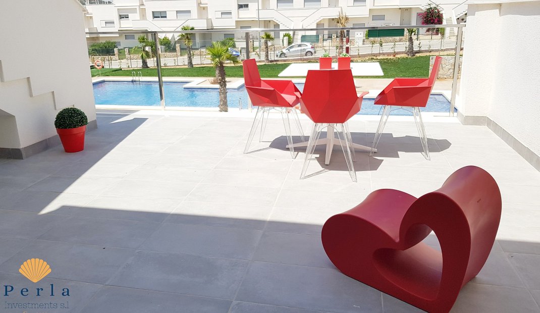 Obra nueva - Bungalow -
Vistabella Golf