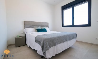 Obra nueva - Villa -
Los Montesinos