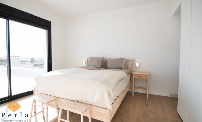 Obra nueva - Villa -
Los Montesinos