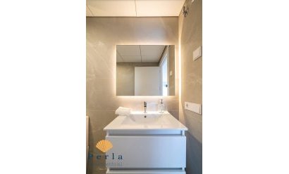 Obra nueva - Apartamento -
Gran Alacant