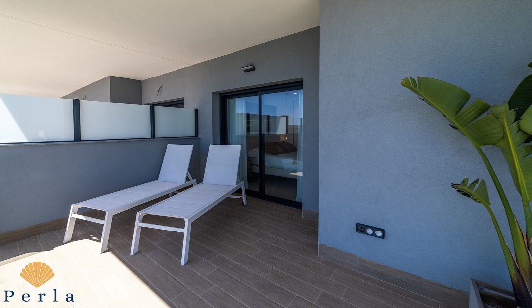 Obra nueva - Apartamento -
Gran Alacant