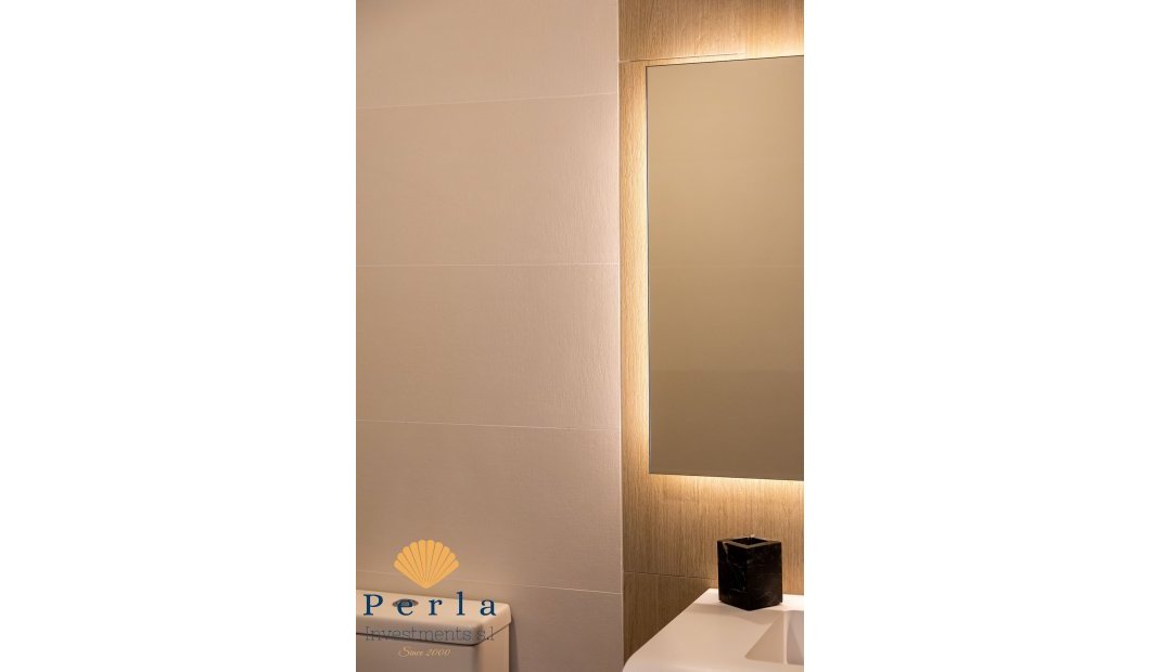 Obra nueva - Apartamento -
Gran Alacant