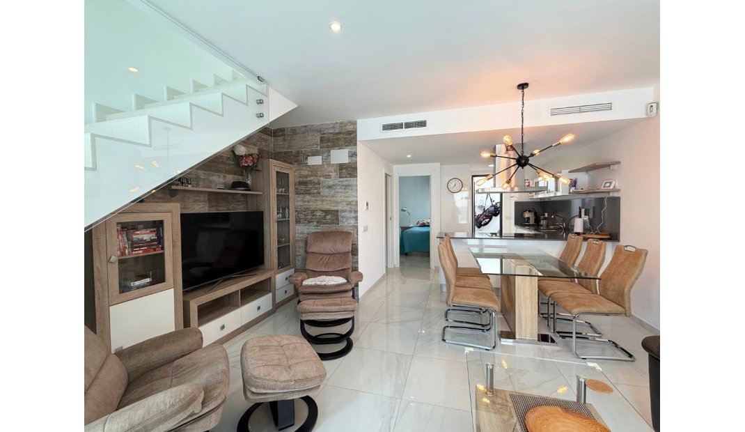 Resale - Townhouse -
Playa Flamenca