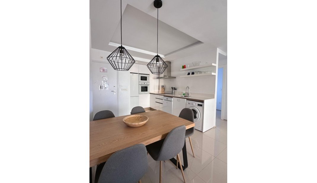 Reventa - Apartamento -
Los Alcázares