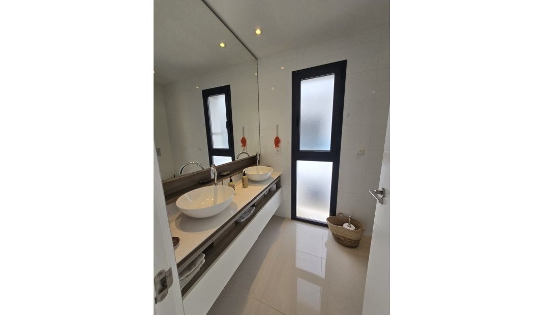 Endursala - Einbýlishús -
Ciudad Quesada