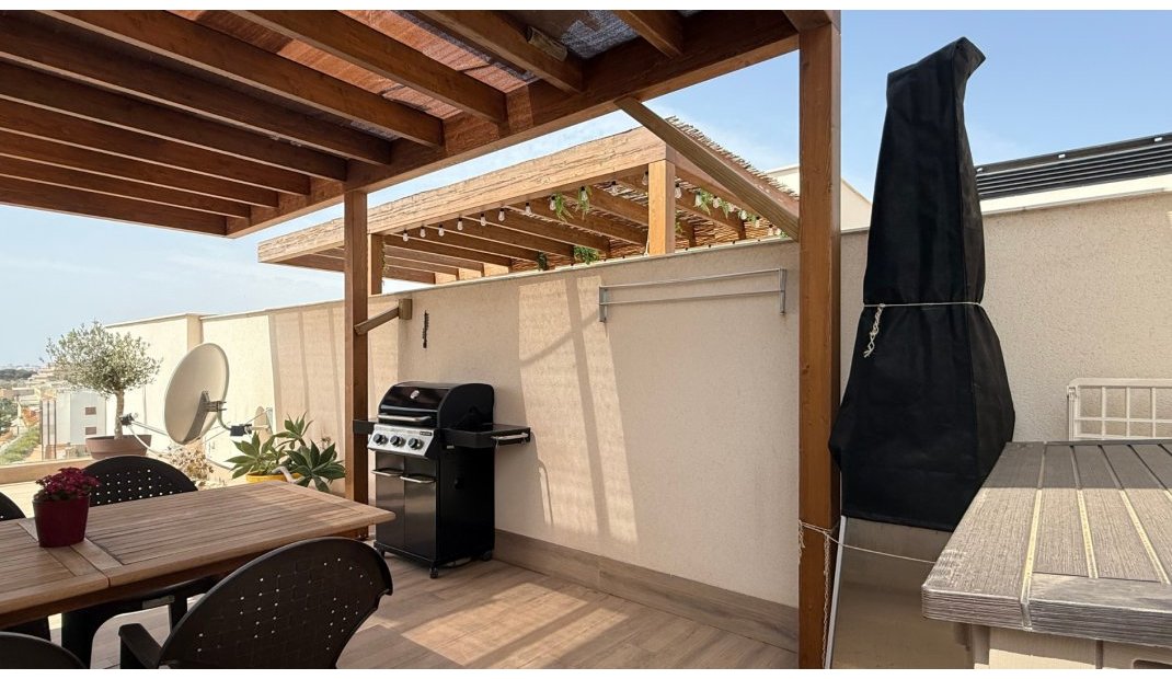 Resale - Penthouse -
Villamartin