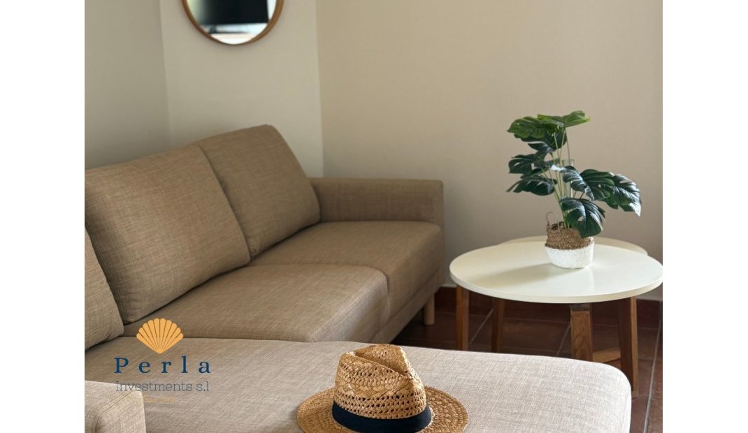 Resale - Apartment -
San Miguel de Salinas