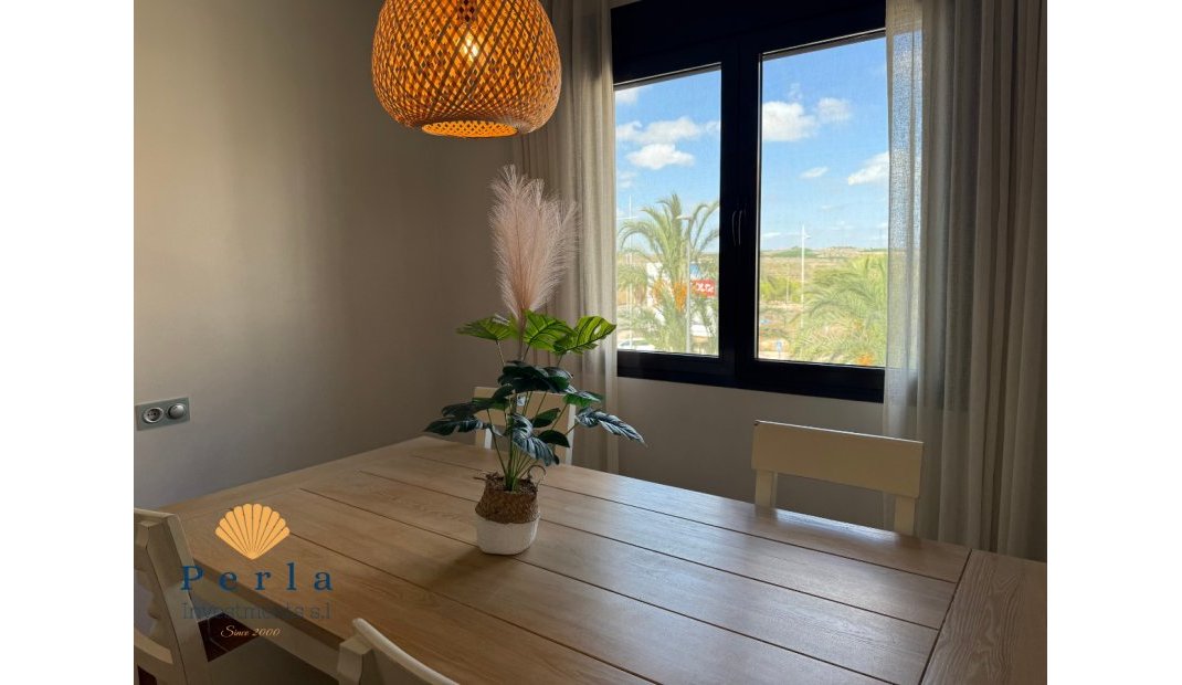 Resale - Apartment -
San Miguel de Salinas