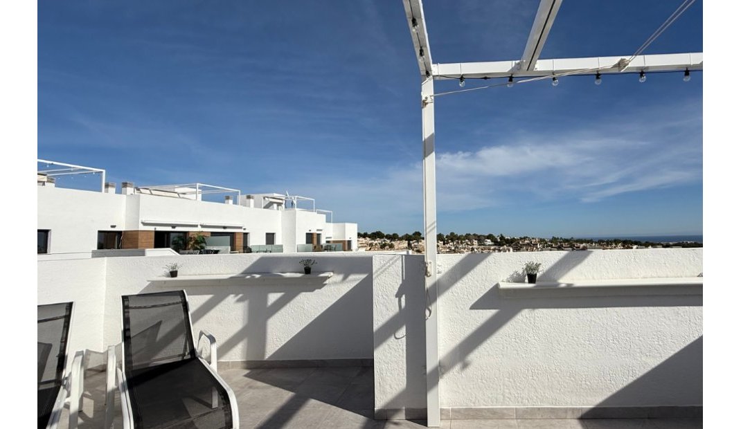 Resale - Apartment -
Villamartin