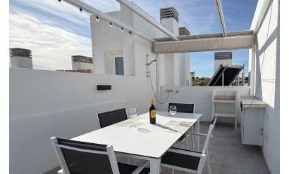 Resale - Apartment -
Villamartin