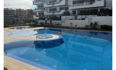 Resale - Apartment -
Villamartin