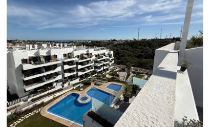 Resale - Apartment -
Villamartin
