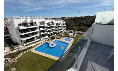Resale - Apartment -
Villamartin
