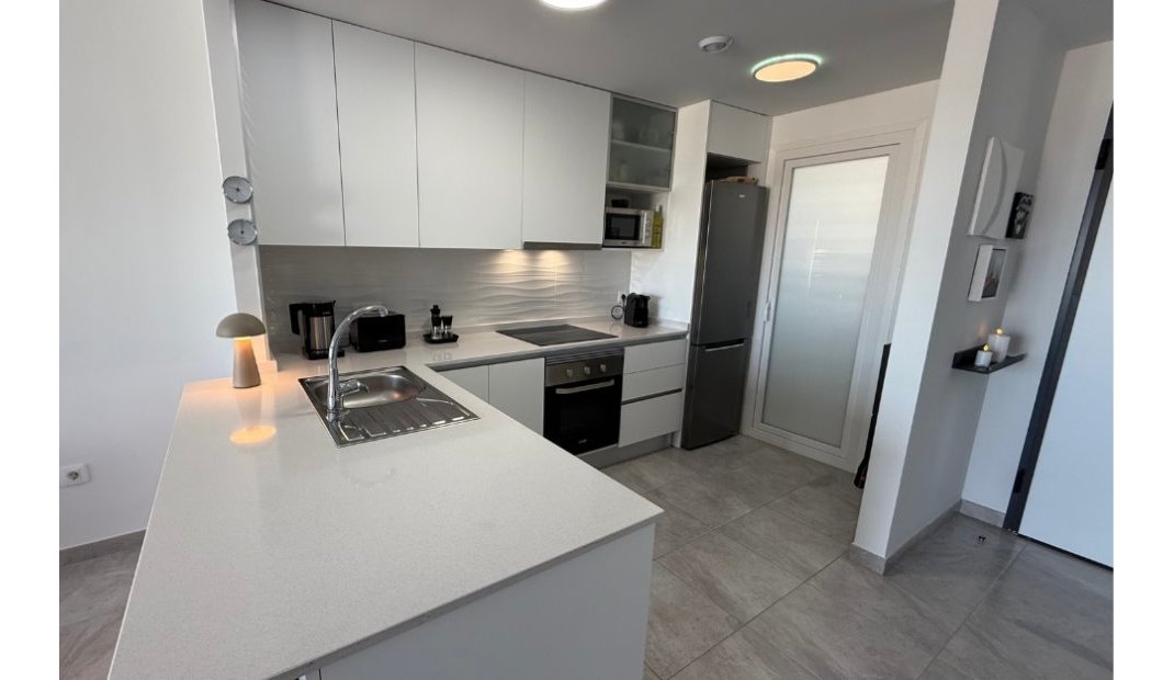 Resale - Apartment -
Villamartin