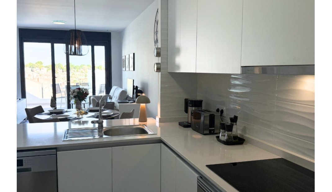 Resale - Apartment -
Villamartin