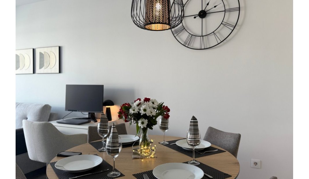 Resale - Apartment -
Villamartin