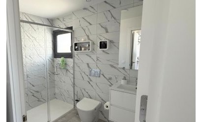 Resale - Apartment -
Villamartin