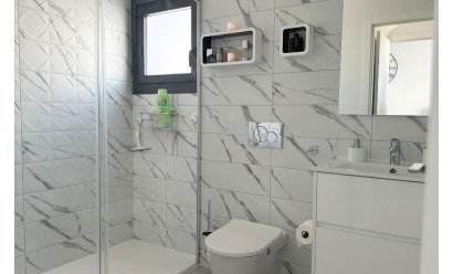 Resale - Apartment -
Villamartin