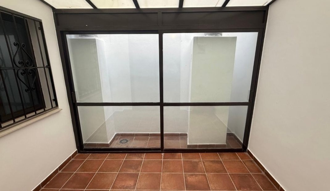 Resale - Apartment -
San Miguel de Salinas