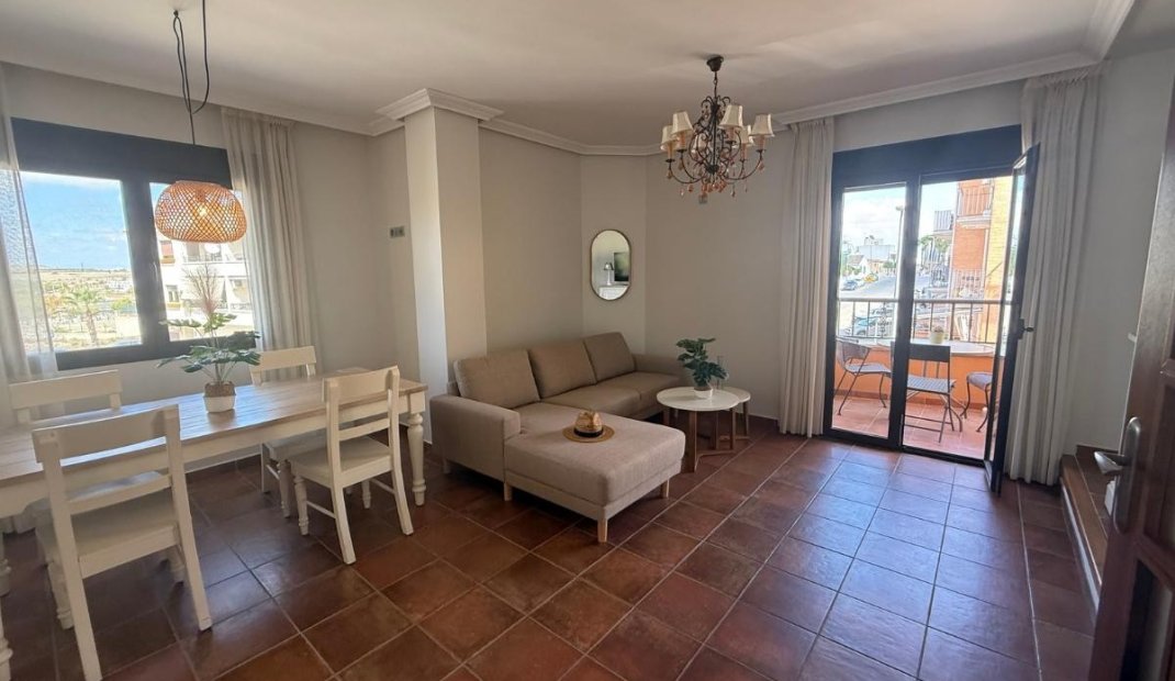 Resale - Apartment -
San Miguel de Salinas
