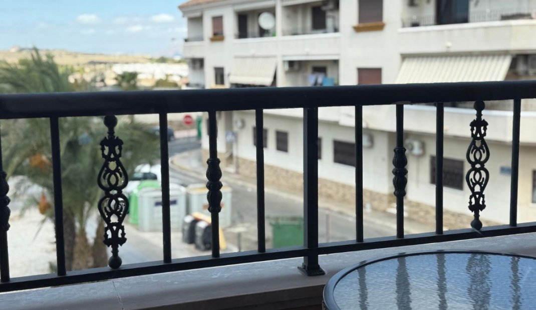 Resale - Apartment -
San Miguel de Salinas