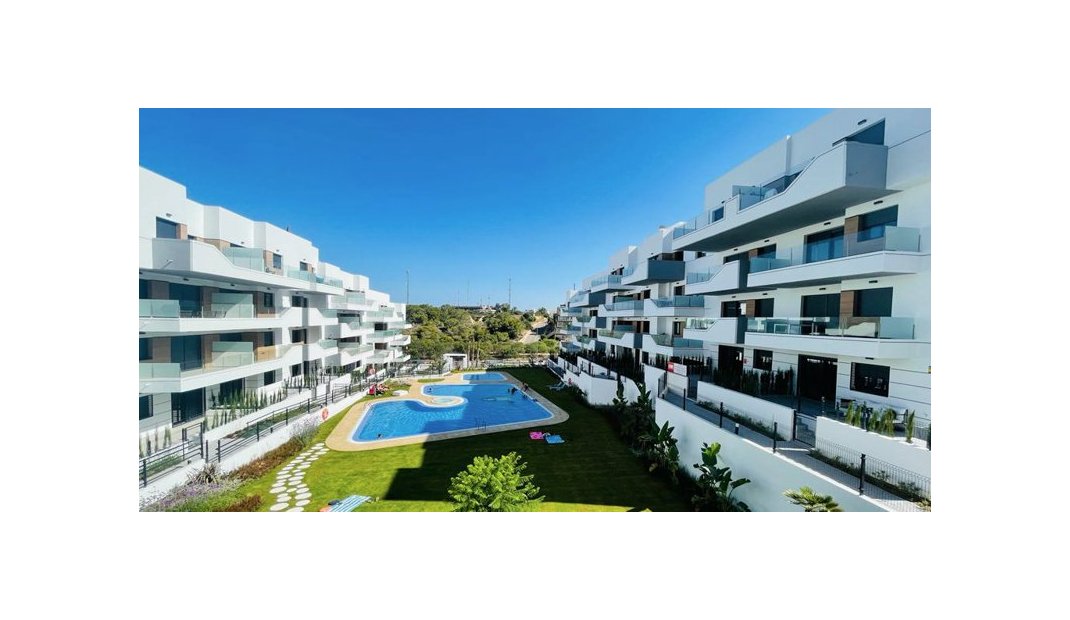 Resale - Apartment -
Villamartin