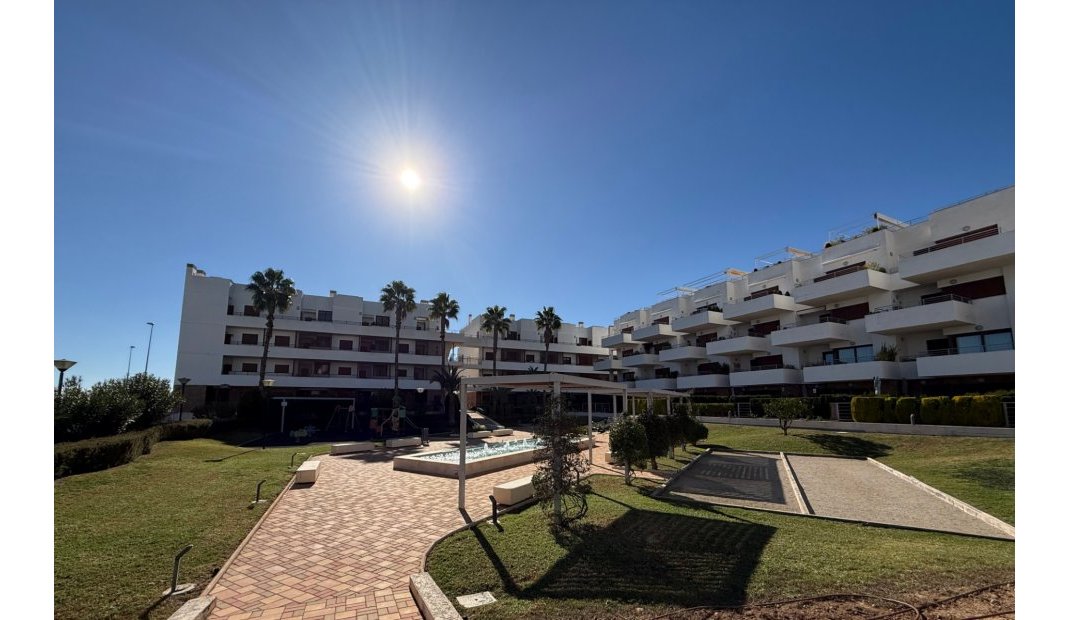 Resale - Apartment -
Lomas de Cabo Roig