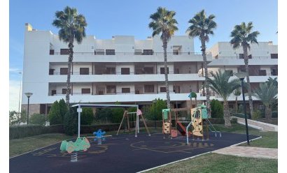 Resale - Apartment -
Lomas de Cabo Roig