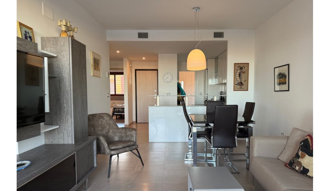 Resale - Apartment -
Lomas de Cabo Roig