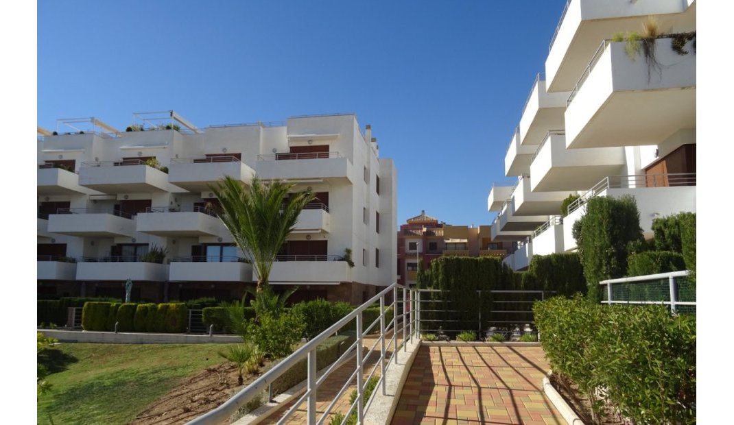 Resale - Apartment -
Lomas de Cabo Roig